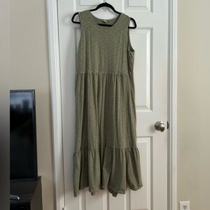 Old Navy Olive Green Sleeveless Maxi Dress